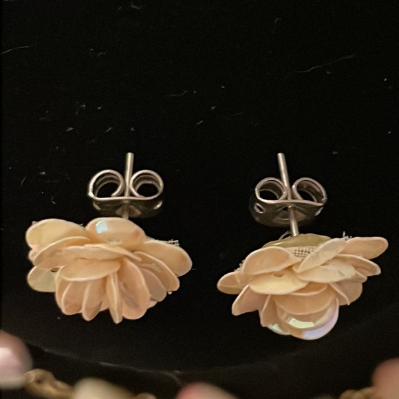 Pastels Necklace and Earrings - Picture 6 of 8